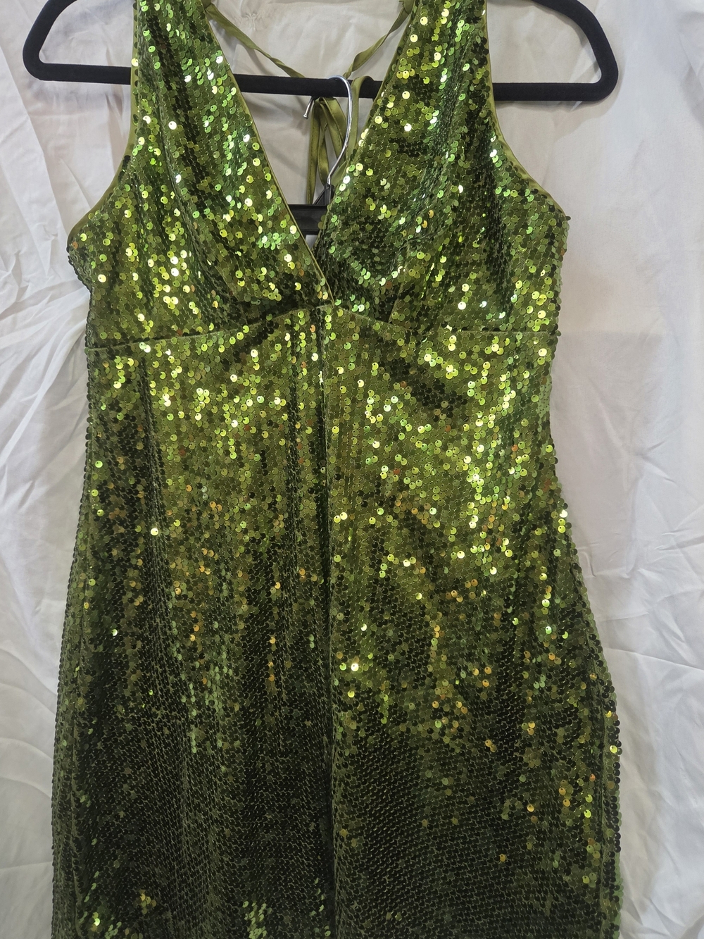 Cider Lime Green Sequin V-Neck Halter Prom Dress